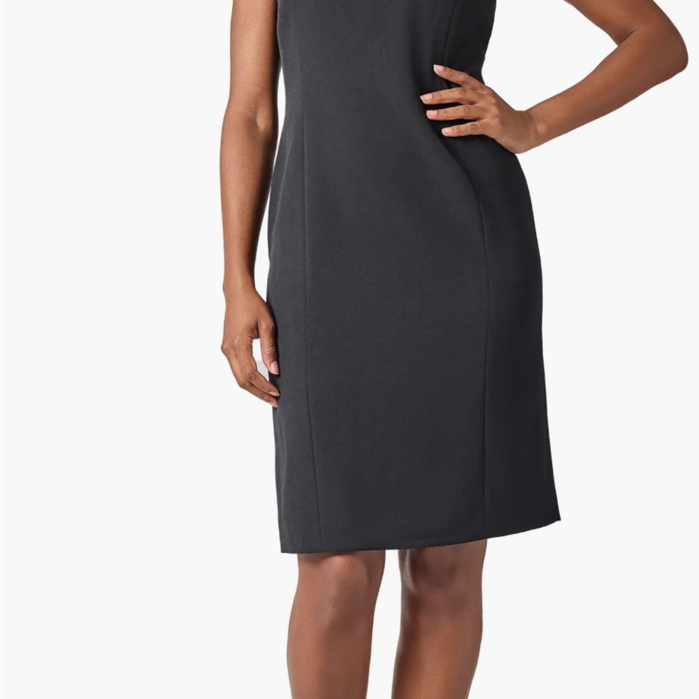 Elegant Black Sleeveless Dress